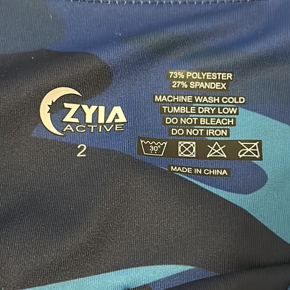 Zyia Active Blue Camo leggings with black mesh inserts size 2 - Picture 3 of 9